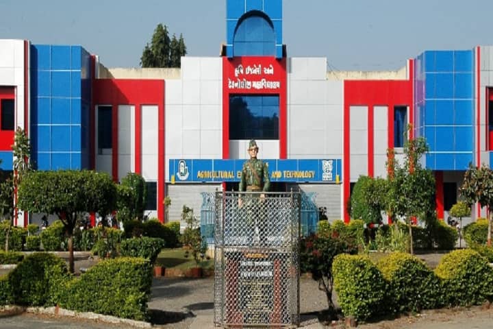 College of Agricultural Engineering and Technology, Junagadh campus in Junagadh, Gujarat, India