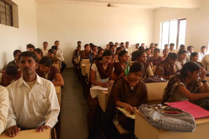 Krishna College of Sports and Education campus in Agra, Uttar Pradesh, India — photo 2