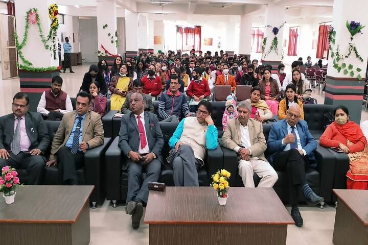 Maharaja Agrasen University School of Law campus in Solan, Himachal Pradesh, India — photo 3