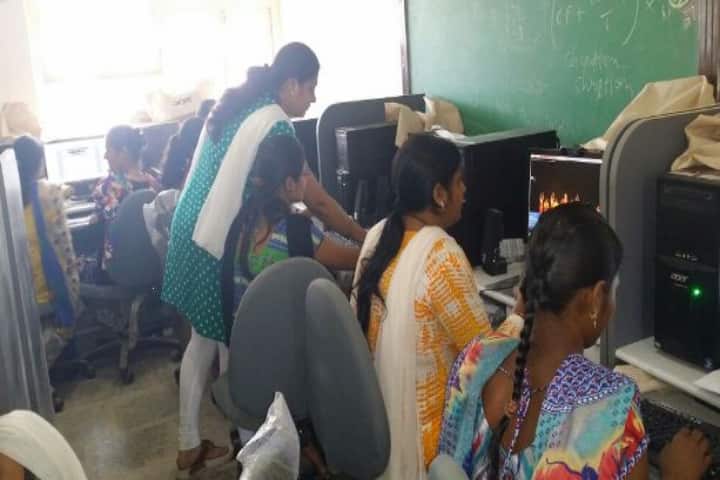 Shrirang Shikshan Mahavidyalaya campus in Bilimora, Gujarat, India — photo 6