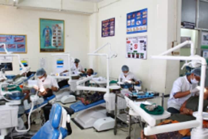 Mahatma Gandhi Mission's Dental College and Hospital campus in Navi Mumbai, Maharashtra, India — photo 2