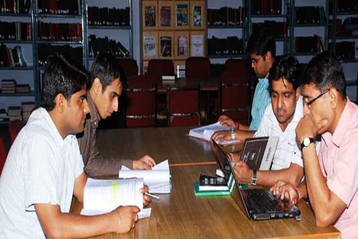Seth GL Bihani SD College of Technical Education campus in Sri Ganganagar, Rajasthan, India — photo 3