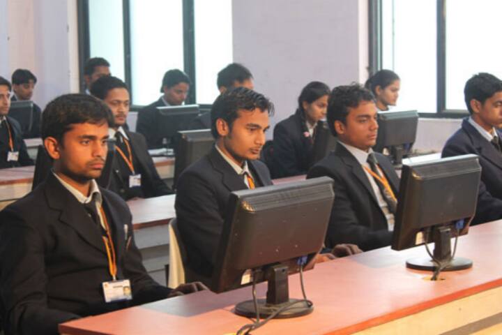 Teerthanker Mahaveer College of Computing Sciences and Information Technology campus in Moradabad, Uttar Pradesh, India — photo 3