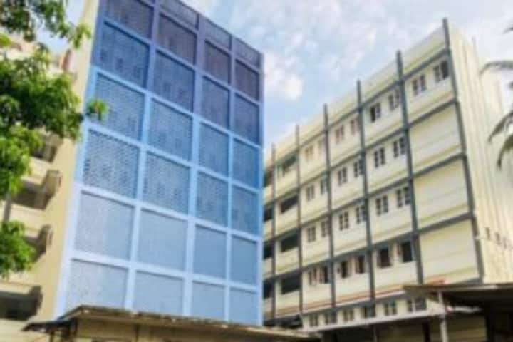 Valia School of Management campus in Mumbai, Maharashtra, India — photo 1