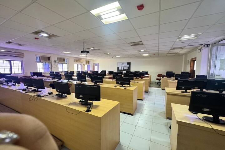 Valia School of Management campus in Mumbai, Maharashtra, India — photo 5