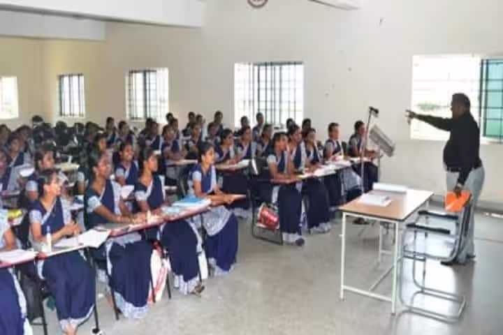Radha Gobinda B Ed Teacher Training College campus in Burdwan, West Bengal, India — photo 2
