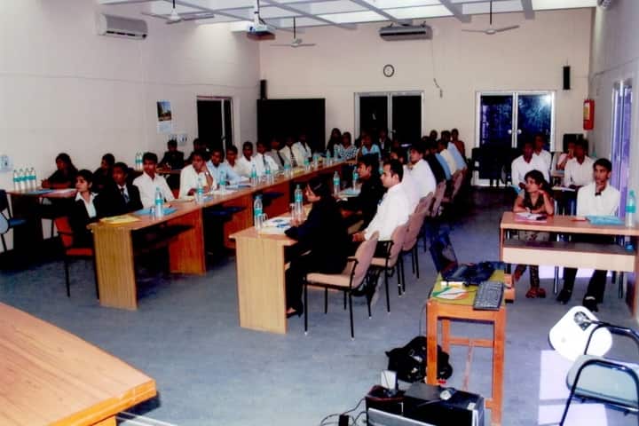 DAVV Indore campus in Indore, Madhya Pradesh, India — photo 6