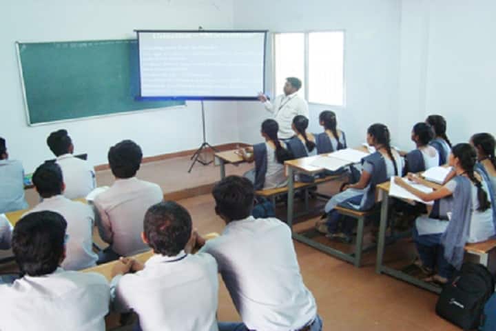 Srinivasa Institute of Pharmaceutical Sciences campus in Proddatur, Andhra Pradesh, India — photo 2