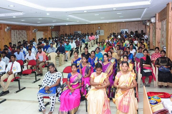 Senghundhar College of Pharmacy campus in Namakkal, Tamil Nadu, India — photo 6