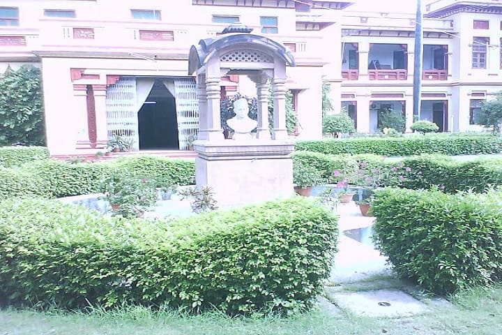 Mahila Maha Vidyalaya, Banaras Hindu University, Varanasi campus in Varanasi, Uttar Pradesh, India