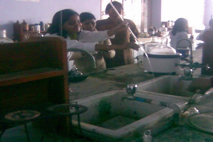 Mahila Maha Vidyalaya campus in Varanasi, Uttar Pradesh, India — photo 5