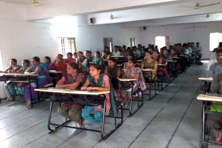 Nalanda B Ed College campus in Virpur, Gujarat, India — photo 3