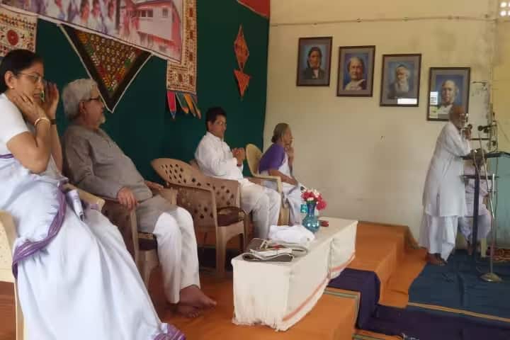 Shree BV Shah B Ed College campus in Surendranagar, Gujarat, India — photo 2