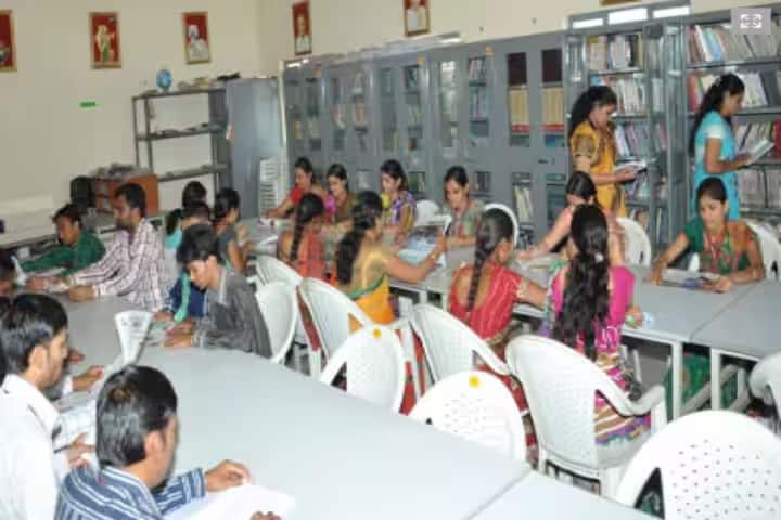 Shree BV Shah B Ed College campus in Surendranagar, Gujarat, India — photo 4