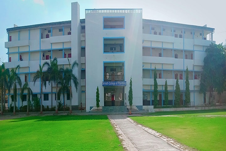 Srinath College of Pharmacy campus in Aurangabad, Maharashtra, India — photo 1