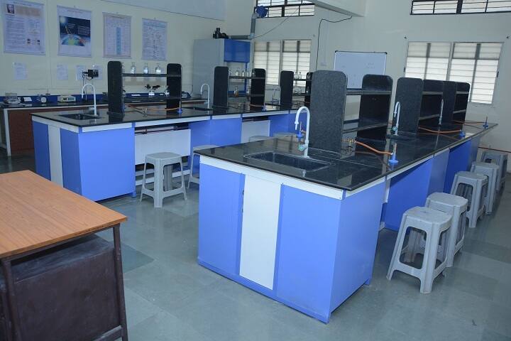 Srinath College of Pharmacy campus in Aurangabad, Maharashtra, India — photo 6