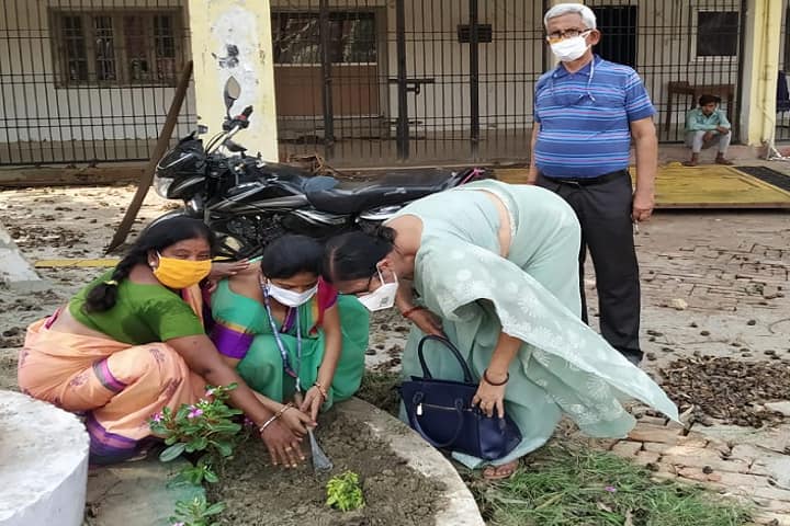 Dr SK Sinha Women's College campus in Motihari, Bihar, India — photo 2