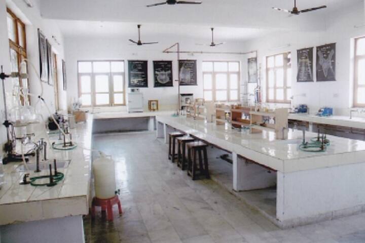 Hindu College of Pharmacy campus in Sonipat, Haryana, India — photo 4