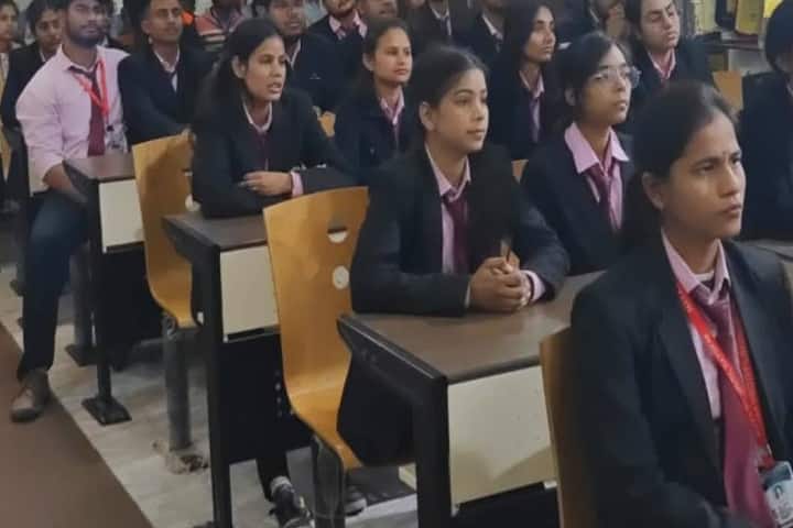 Maya Institute of Management campus in Hathras, Uttar Pradesh, India — photo 2