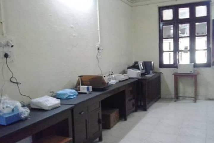 Government Nagarjuna Post Graduate College of Science campus in Raipur, Chhattisgarh, India — photo 6
