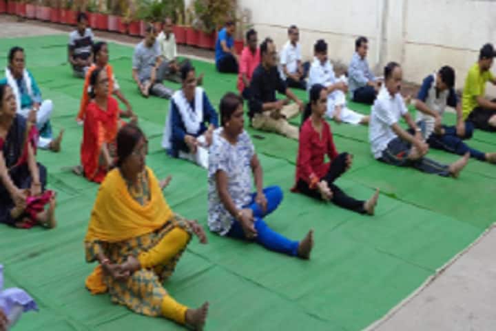 Government Dr Waman Wasudev Patankar Girls PG College campus in Durg, Chhattisgarh, India — photo 6