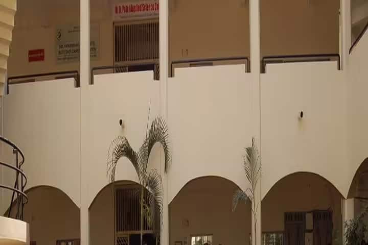 Shri IJ Patel B Ed College campus in Anand, Gujarat, India — photo 1
