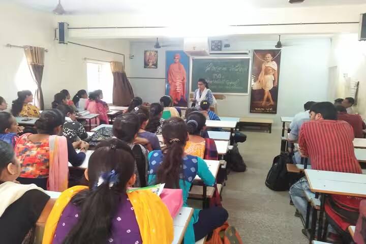 Shree Adarsh B Ed College campus in Botad, Gujarat, India — photo 4