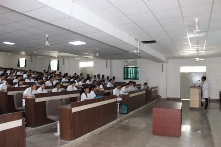 Sai Tirupati University campus in Umarda, Rajasthan, India — photo 3