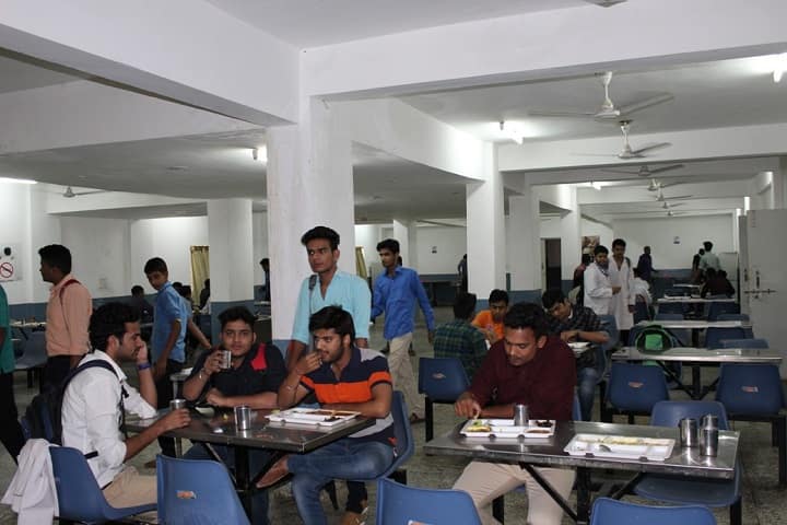 Sai Tirupati University campus in Umarda, Rajasthan, India — photo 4