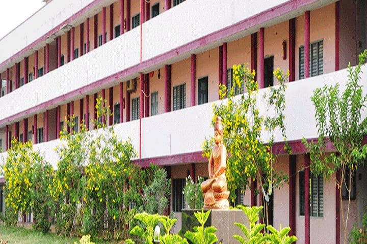 Sri Siddhartha Pharmacy College campus in Nuzividu, Andhra Pradesh, India — photo 1