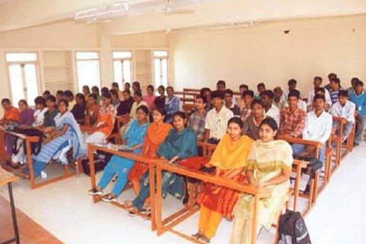Sri Shivani College of Pharmacy campus in Warangal, Telangana, India — photo 5