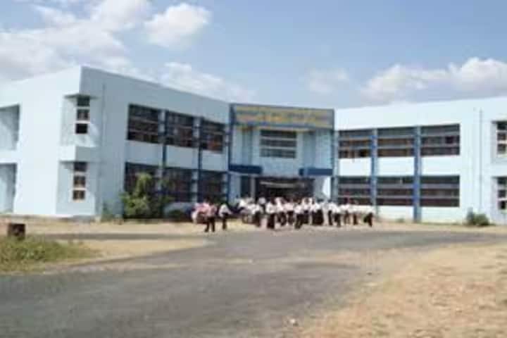 Government Education College campus in Meghraj, Gujarat, India — photo 2