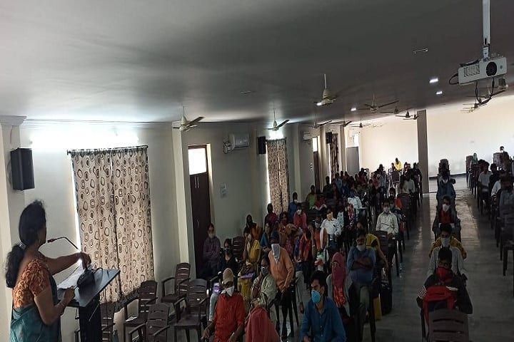 Scient Institute of Pharmacy campus in Ibrahimpatnam, Telangana, India — photo 2