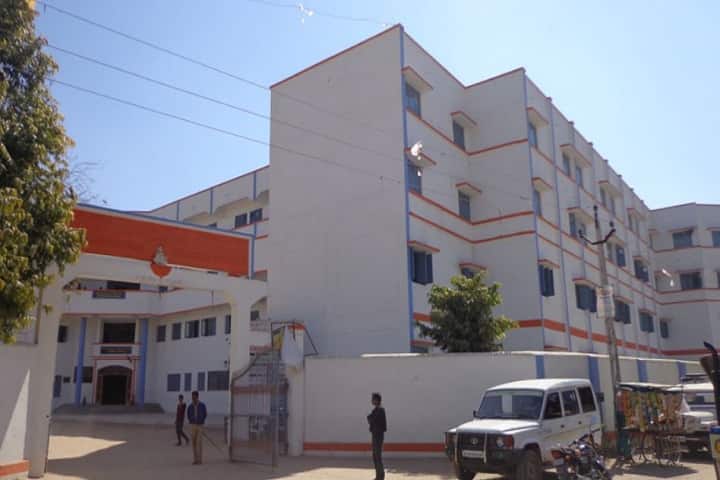 Matrushree SS Govinda B Ed College campus in Palanpur, Gujarat, India — photo 1