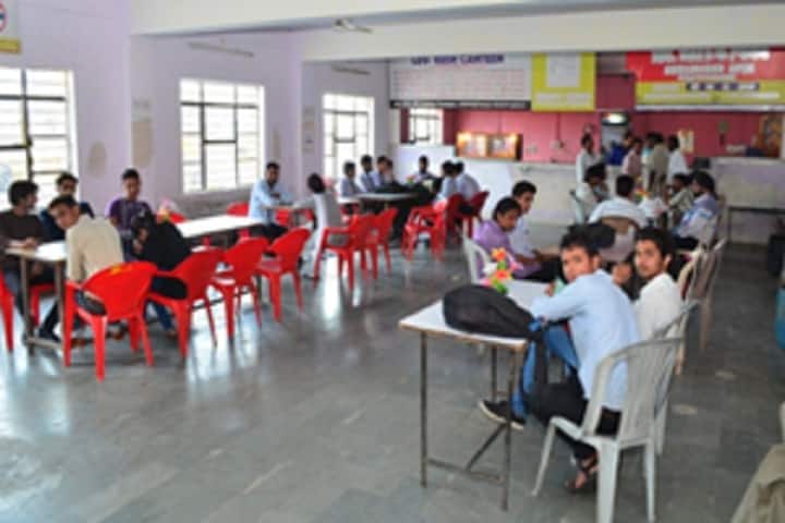 School of Pharmacy campus in Indore, Madhya Pradesh, India — photo 5