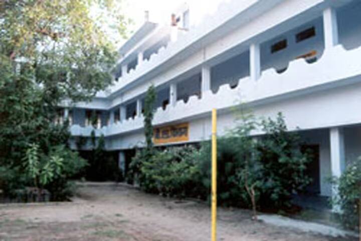 Shaheed Bhagat Singh Shikshan Sansthan campus in Kanpur, Uttar Pradesh, India — photo 1