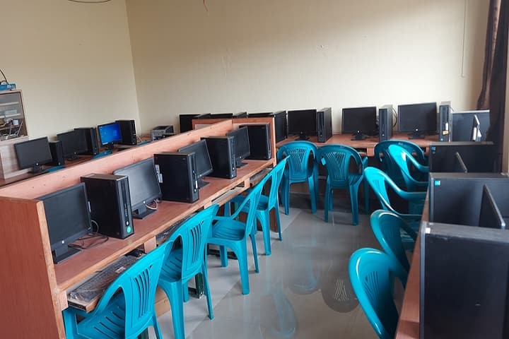 DK Shinde College of Education campus in Gadhinglaj, Maharashtra, India — photo 3