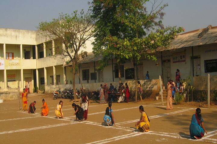DK Shinde College of Education campus in Gadhinglaj, Maharashtra, India — photo 6