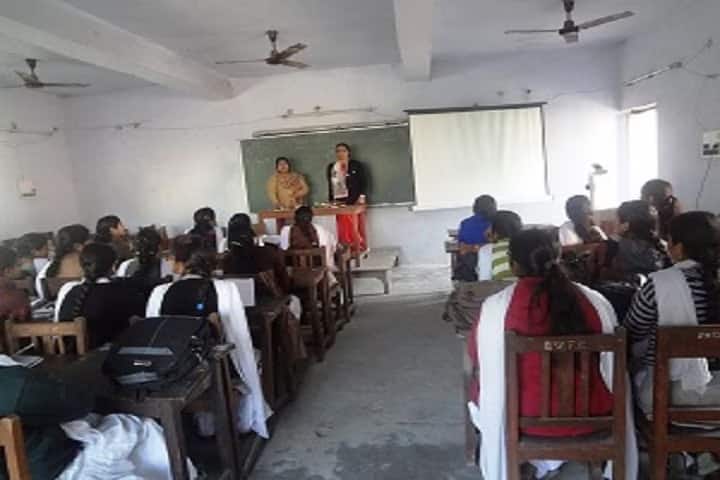 Dayanand Women's Training College campus in Kanpur, Uttar Pradesh, India — photo 2