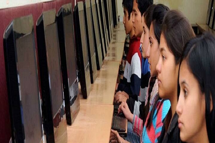 Sri Sai College of Pharmacy campus in Pathankot, Punjab, India — photo 3