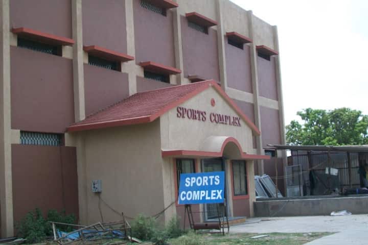 Shri Vaishnav Institute of Technology and Science campus in Indore, Madhya Pradesh, India — photo 3