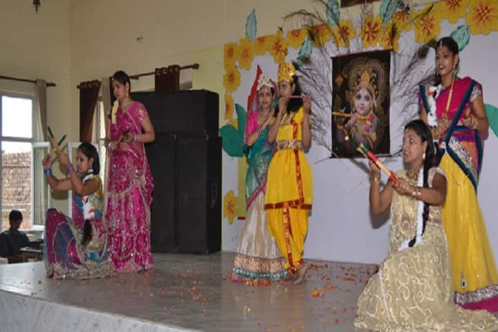 Shiv Mandir Chhuttan Lal Kaka Girls PG and B Ed College campus in Sikandrabad, Uttar Pradesh, India — photo 2
