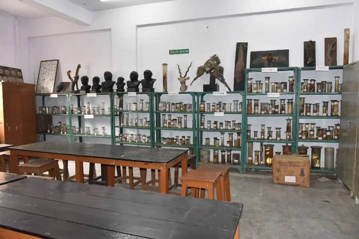 Anwarul Uloom College campus in Hyderabad, Telangana, India — photo 5