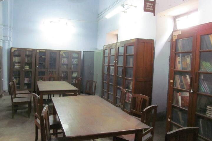 Institute of Education Post Graduate for Women campus in Sankarbati, West Bengal, India — photo 2