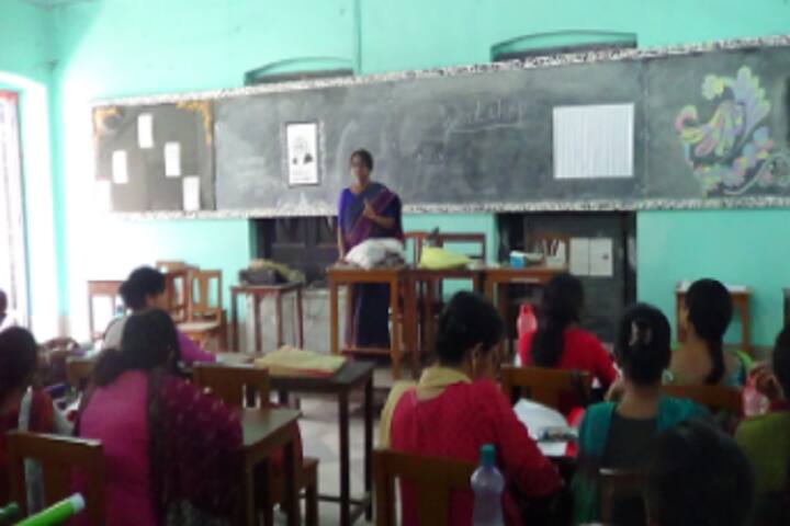 Institute of Education Post Graduate for Women campus in Sankarbati, West Bengal, India — photo 3
