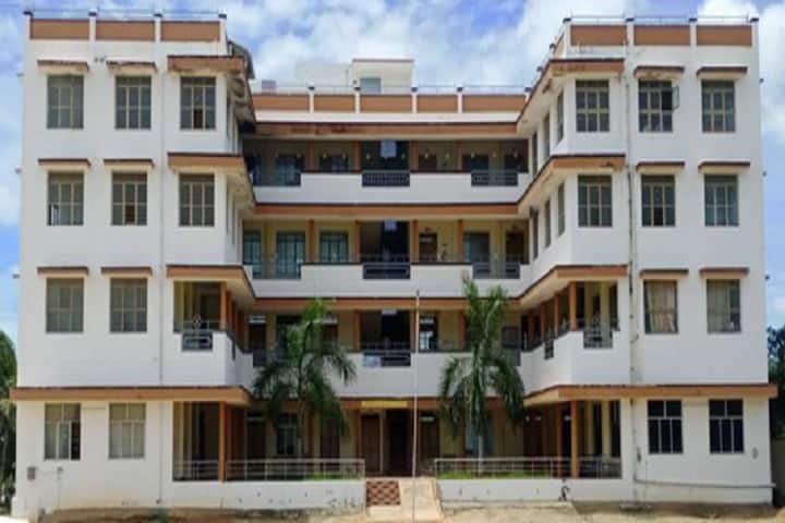 KS Maniam College of Education campus in Namakkal, Tamil Nadu, India — photo 1