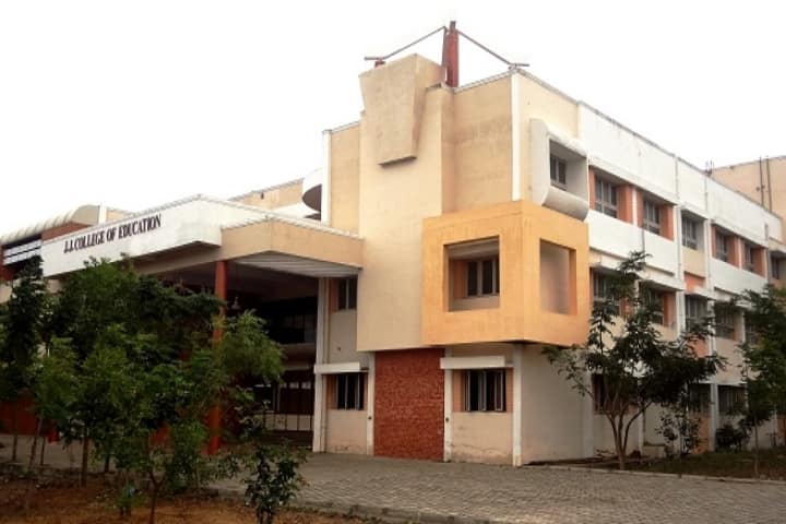 JJ College of Education campus in Pudukkottai, Tamil Nadu, India — photo 1