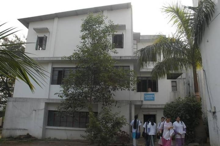 Sawkar Pharmacy College campus in Karanje Turf Satara, Maharashtra, India — photo 2