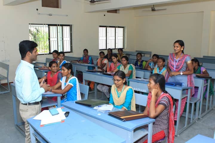 Imayam College of Education campus in Tiruchirappalli, Tamil Nadu, India — photo 3