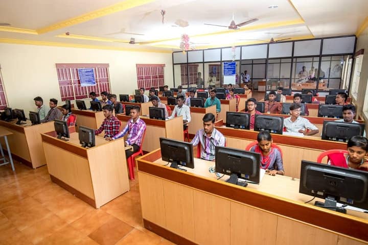 Imayam College of Education campus in Tiruchirappalli, Tamil Nadu, India — photo 6